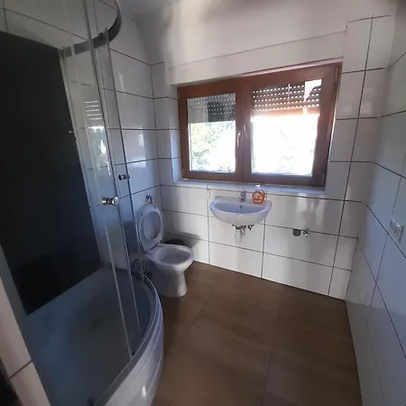 Monteurzimmer Km Apartment