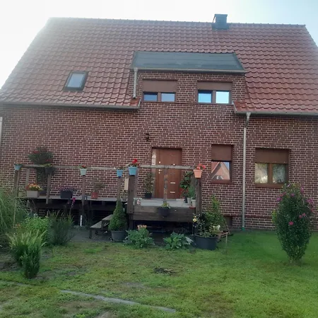 Monteurzimmer Km شقة