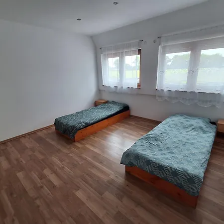 Monteurzimmer Km *